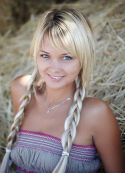 Жгучая, сладкая, страстная девочка, ищет парня в Новосибирске, хочу страстного секса! Жгучая, сладкая, страстная девочка, ищет парня в Новосибирске, хочу страстного секса!