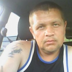 Парень ищет девушку в Новосибирске Парень ищет девушку в Новосибирске