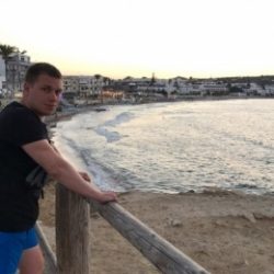 Парень, ищу девушку для экстремального секса Парень, ищу девушку для экстремального секса