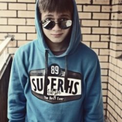 Парень ищет девушку для секса без обязательств в Новосибирске Парень ищет девушку для секса без обязательств в Новосибирске